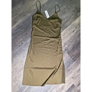 The Drop Ana Slip Dress Dark Olive Green Womens XS NWT V-Neck Side Slit Satin